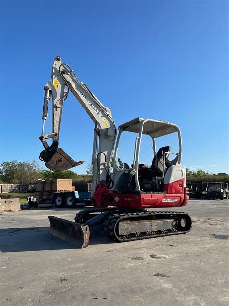 takeuchi 1.5 ton mini digger|takeuchi tb240 for sale craigslist.